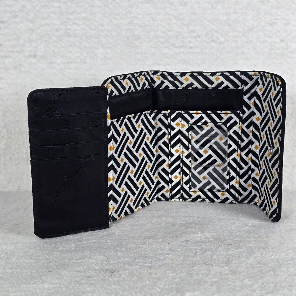 Vera Bradley Classic Black Trifold Euro Wallet RETIRED Pattern - Picture 5 of 10